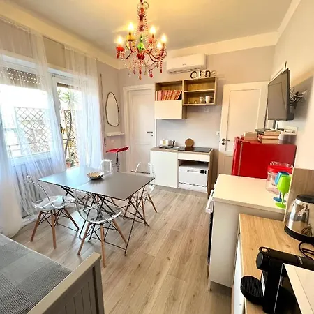 Matilda House Trastevere 8 Posti Letto Rome Exterior photo